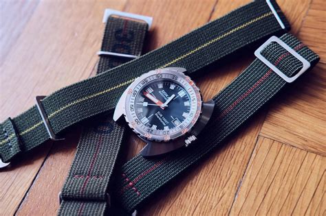 erika versace punter planet|Strap Review – The very cool Marine Nationale Strap from .